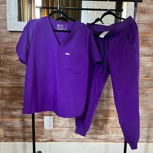 Figs jogger scrub set-purple